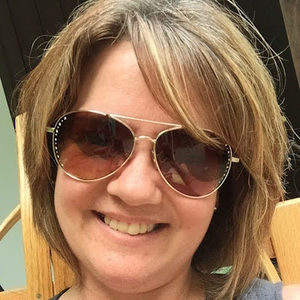 Meet your Posher, Roxy